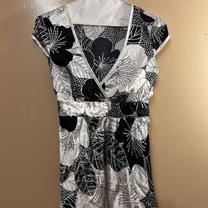 Black and White Floral Top